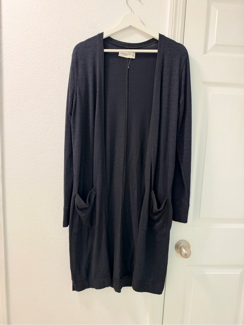 Abercrombie & Fitch Soft cozy open front longsleeve duster cardigan M black NWOT